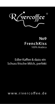 No9, eine groe Tasse, ein Schuss Milch und ein Croissant dazu. 